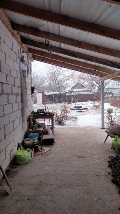 Продам два дома на одном участке