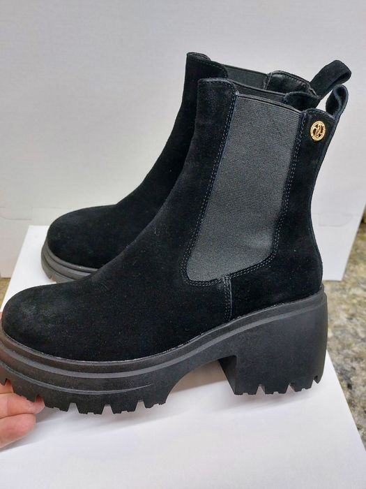 Ботинки зимние женские