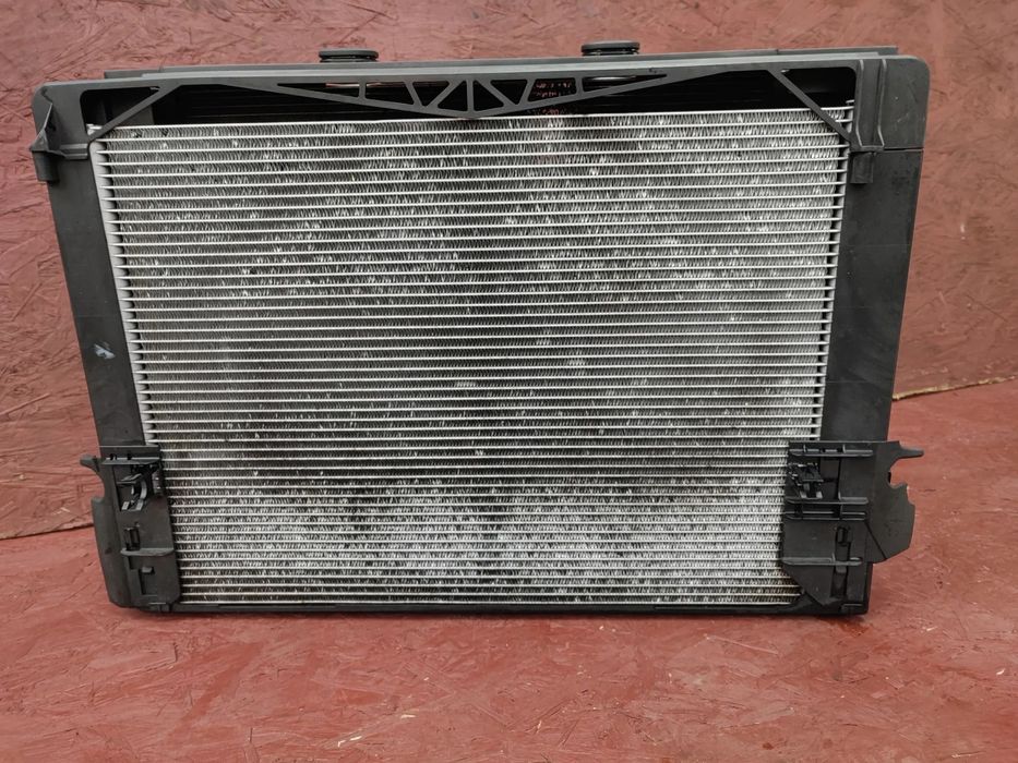 BMW F01 / F02 / F06 / F07 / F10 / F11 / F12 / F13 ORYGINALNY KOMPLET CHŁODNIC Z SILNIKA N57D35Z 535D ( CHŁODNICA WODY + CHŁODNICA KLIMATYZACJI + CHŁODNICA POWIETRZA / INTERCOOLER ) O NR. 7 805 627 / 7 805 627 / 7 812 016 / 7 804 617 OEM W BARDZO DOBRYM ST