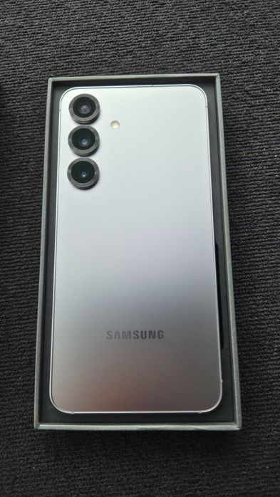 Samsung Galaxy S25 256GB Silver Shadow