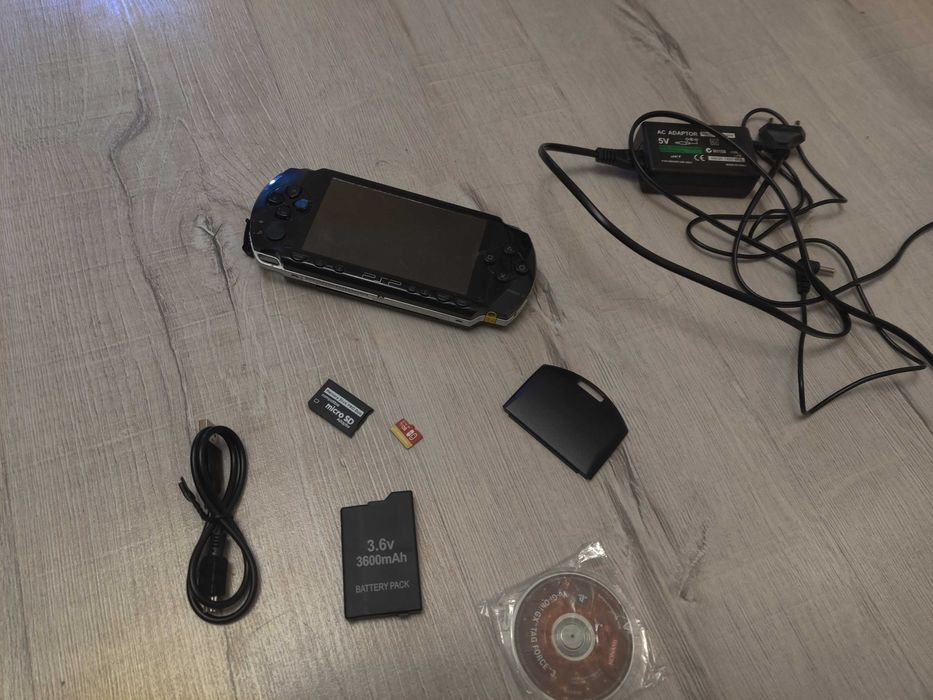 Sony PSP 1004 + карта 64ГБ + Много Игр.