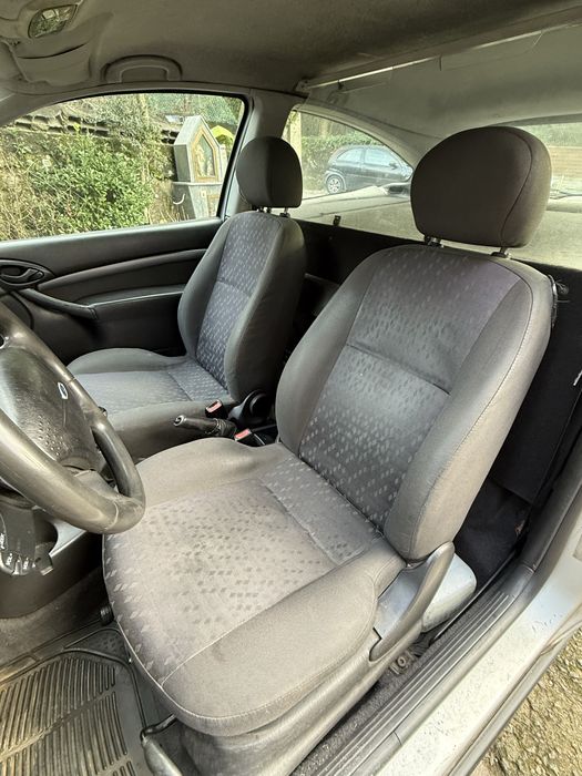 Ford Focus 1.8 TDDI 90cv | Comercial | Nacional | Diesel