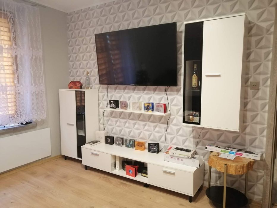 Meble do salonu białe