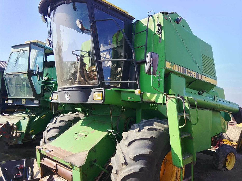 Kombajn na części John Deere 1075 silnik sieczkarnia kabina wytrząsacz