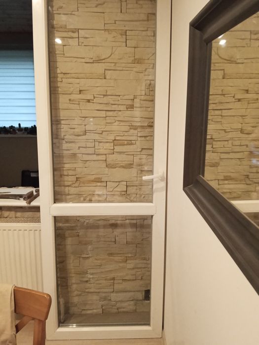 Drzwi balkonowe z oknem stalm