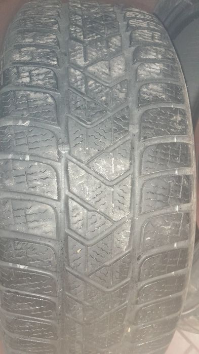Komplet opon zimowych Pirelli