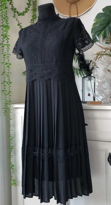 Zara czarna koronkowa sukienka MIDI na wesele na sylwestra