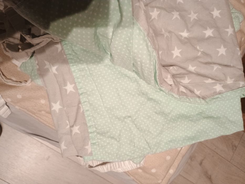 Zestaw ochraniacz plus pościel do łóżeczka