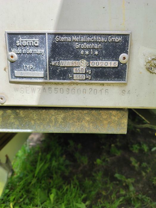 Mała przyczepka kempingowa