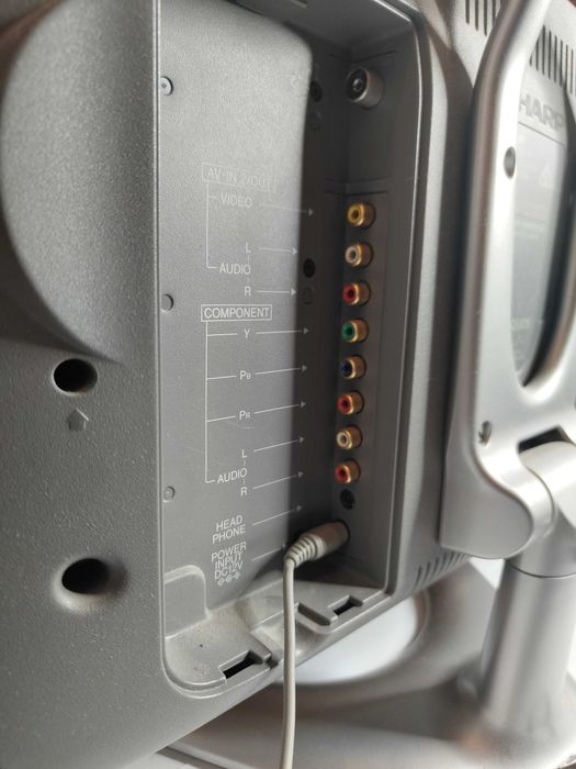 Sharp LCD LC-15B2M 15''