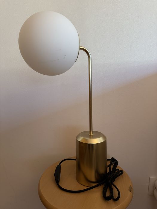 Candeeiro de Mesa LaRedoute - Dourado e Vidro Opalino - Casquilho E14