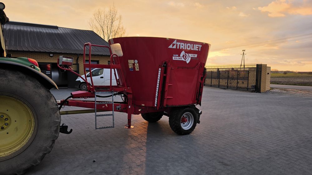 Paszowóz, Wóz Paszowy Trioliet 7m3