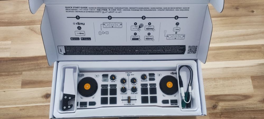 Hercules DJ Control Mix Controller, Like New64740660934785121