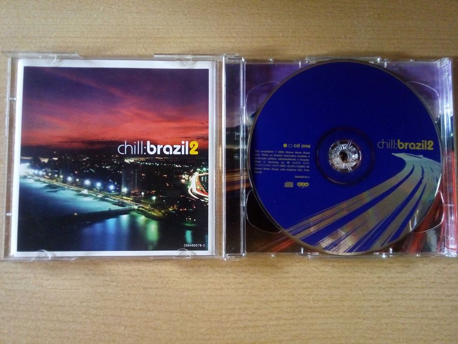 Chill: Brazil 2 - 2xCD - Joyce Jobim Zélia Duncan Milton Marcos Valle João Gilberto Gil Hermeto Pascoal