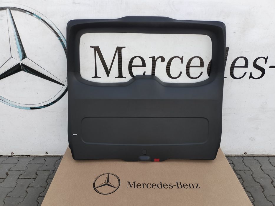 Обшивка задньої дверки- ляди Віто 447 Ве-класс Пластик Карта ляди Vito