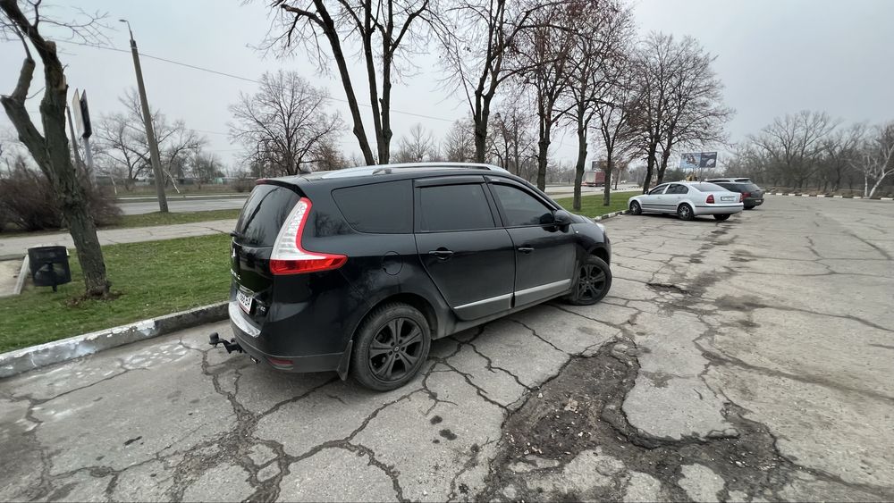Продам Renault Гранд Scenic