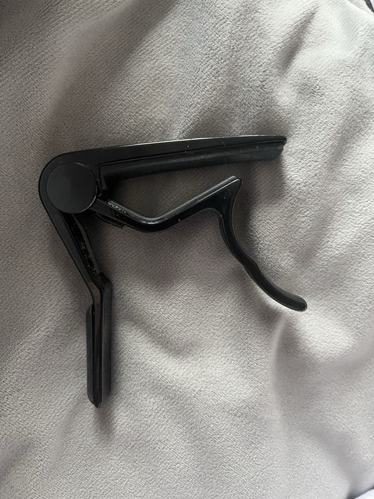 kapodaster do gitary