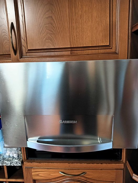 Porta inox para esconder microondas