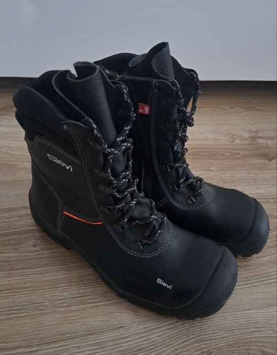 Zimowe buty robicze Sievi