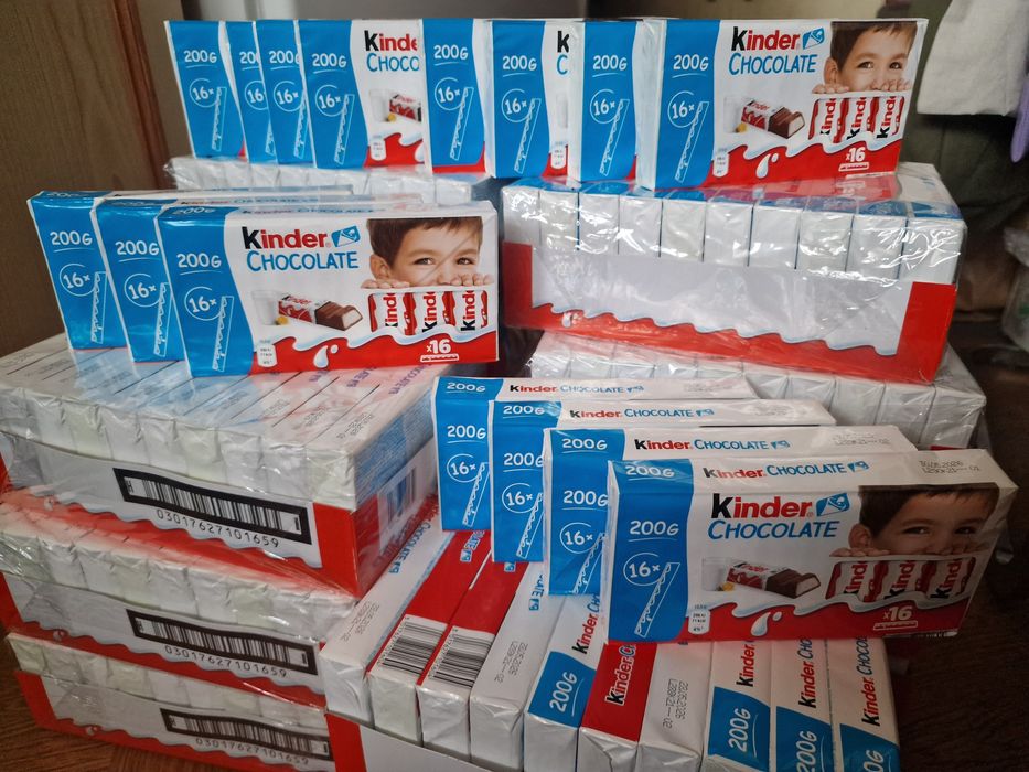 NOWE Czekoladki Kinder,Czekolada Kinder Chocolate, 200g, 16 batonikow