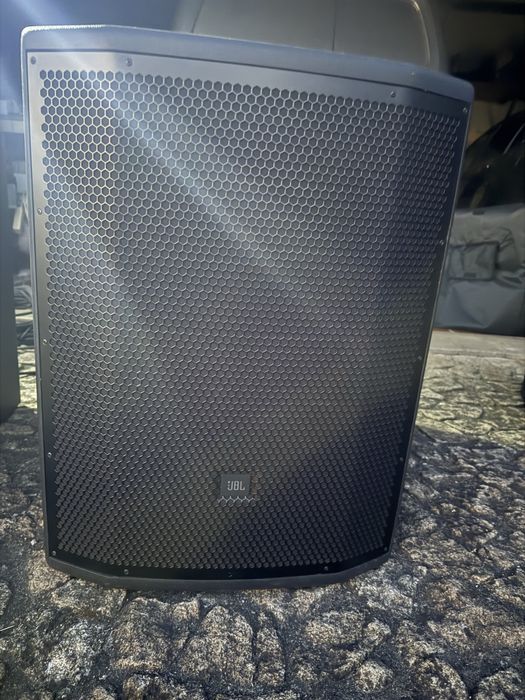 Colunas JBL Activas446841399993978883