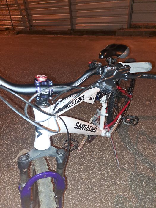 Bicicleta mtb full suspension