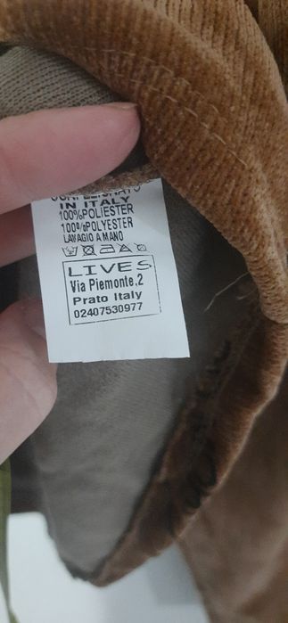 Красивый привозной костюм. Италия