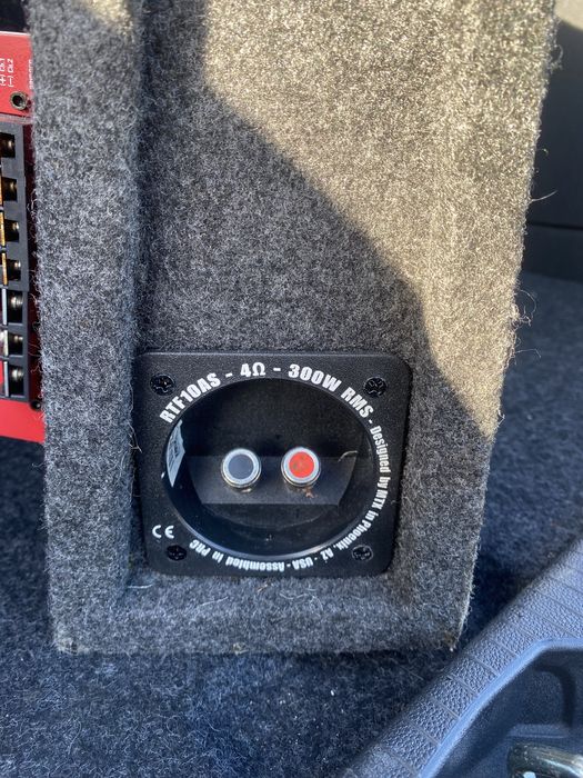 Subwoofer mtx audio 300w com Amplificador Auto mtx