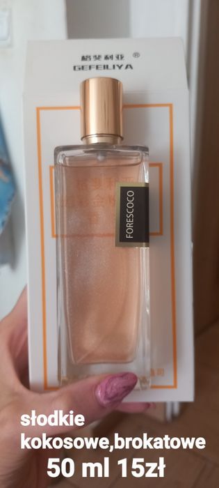 Perfumy damskie z brokatem