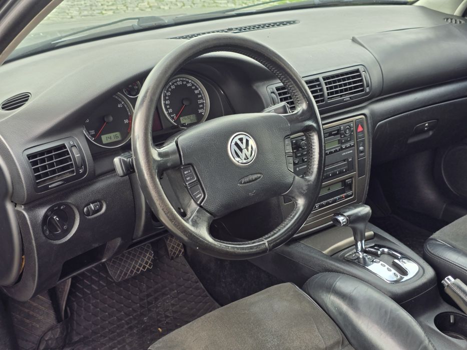 Vw Passat 1.9 tdi Higline Full extras