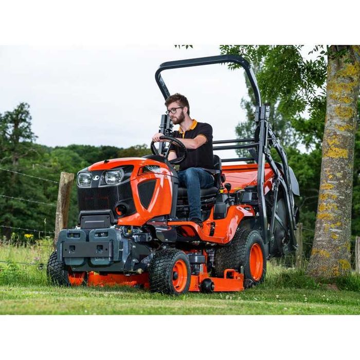 Profesjonalna kosiarka Kubota G23IIHD górny wysyp, super stan