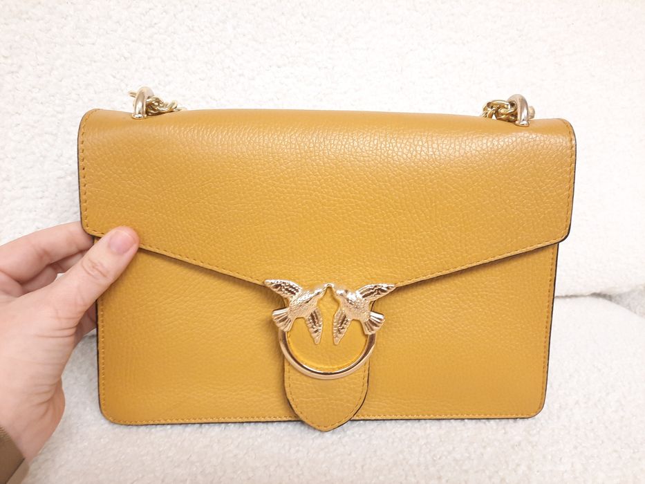 Bolsa de ombro Pinko mostarda com corrente – bom estado