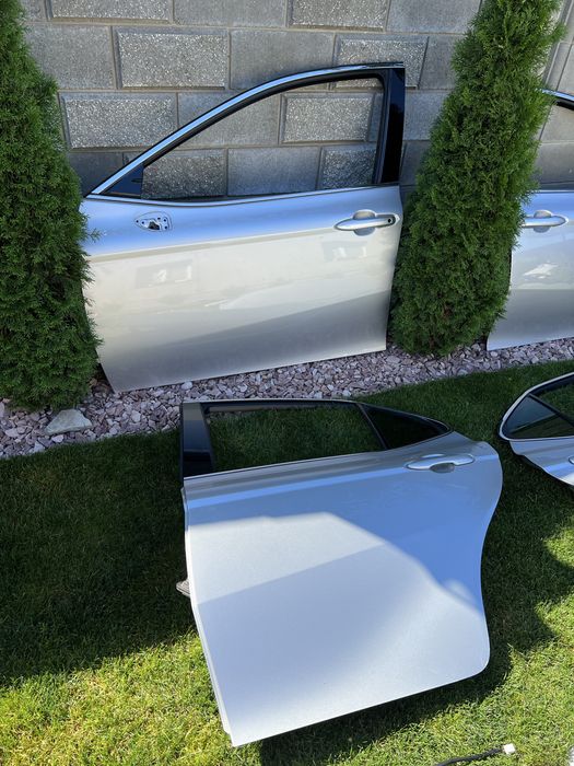 Toyota Camry 70 75 80 Дверка Двері Двери Дверь передня ліва передня права задня ліва задня права, різні кольори в наявності РОЗБОРКА ЗАПЧАСТИНИ