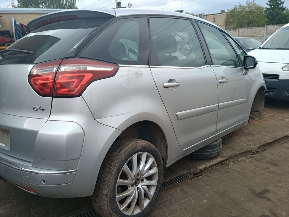 Klapa bagażnika zderzak lampa drzwi citroen C4 Picasso  ezrc