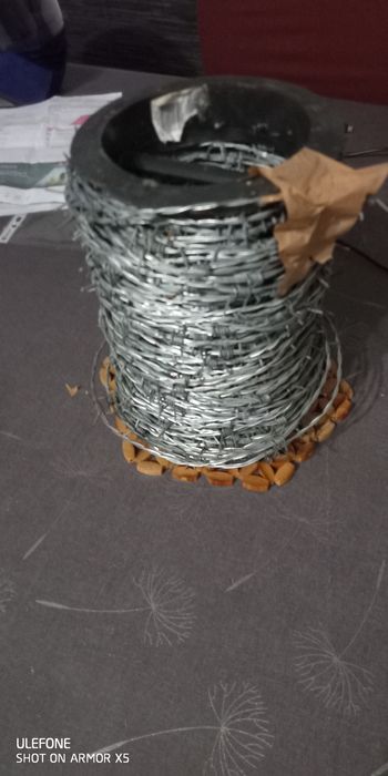 Rolo de Arame Farpado