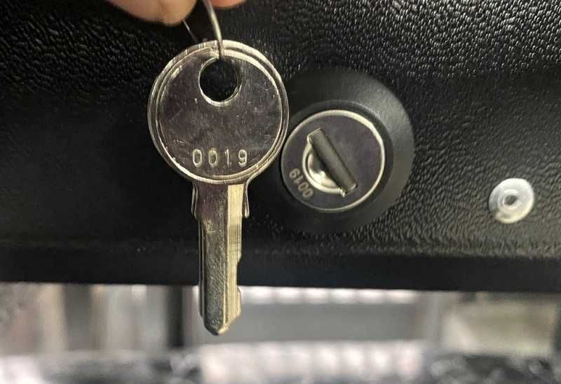 Thule ключі замки Terra Drive Терра на багажник бокс підбір усі номери