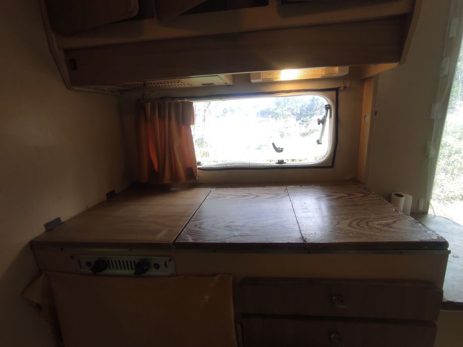 Caravana Grande – 6,5 metros – 2.500€ (Negociável)