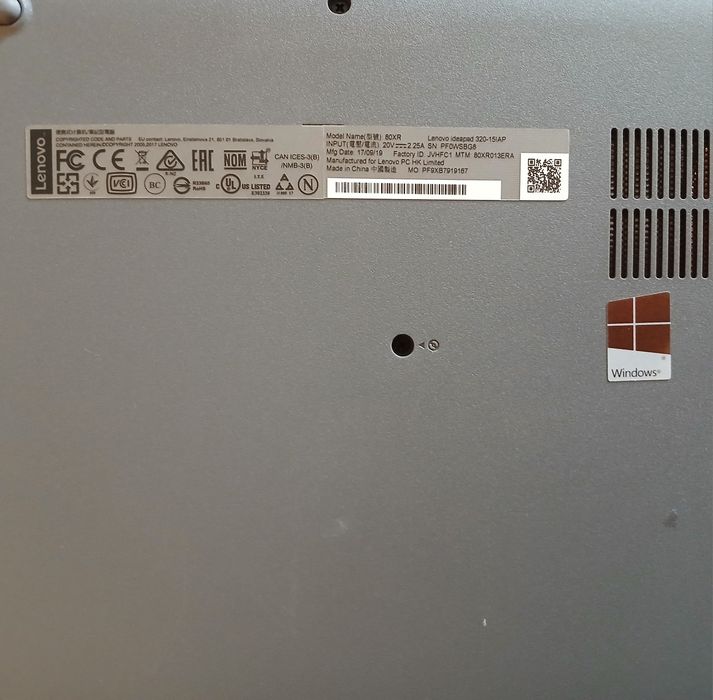 Продам ноутбук Lenovo в рабочем состоянии