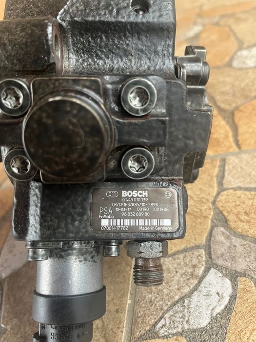 Продам паливний насос