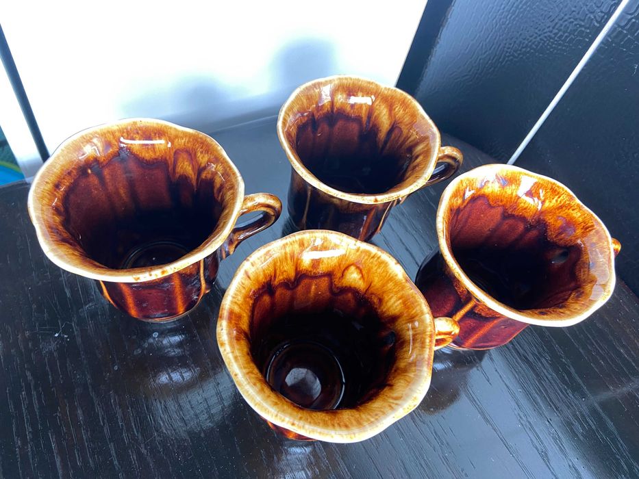 Горнятка / чашки для кави, кружки для кофе