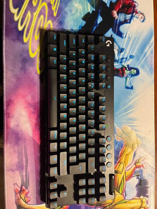 Teclado Mecânico Logitech PRO X TKL (Pouco Uso)