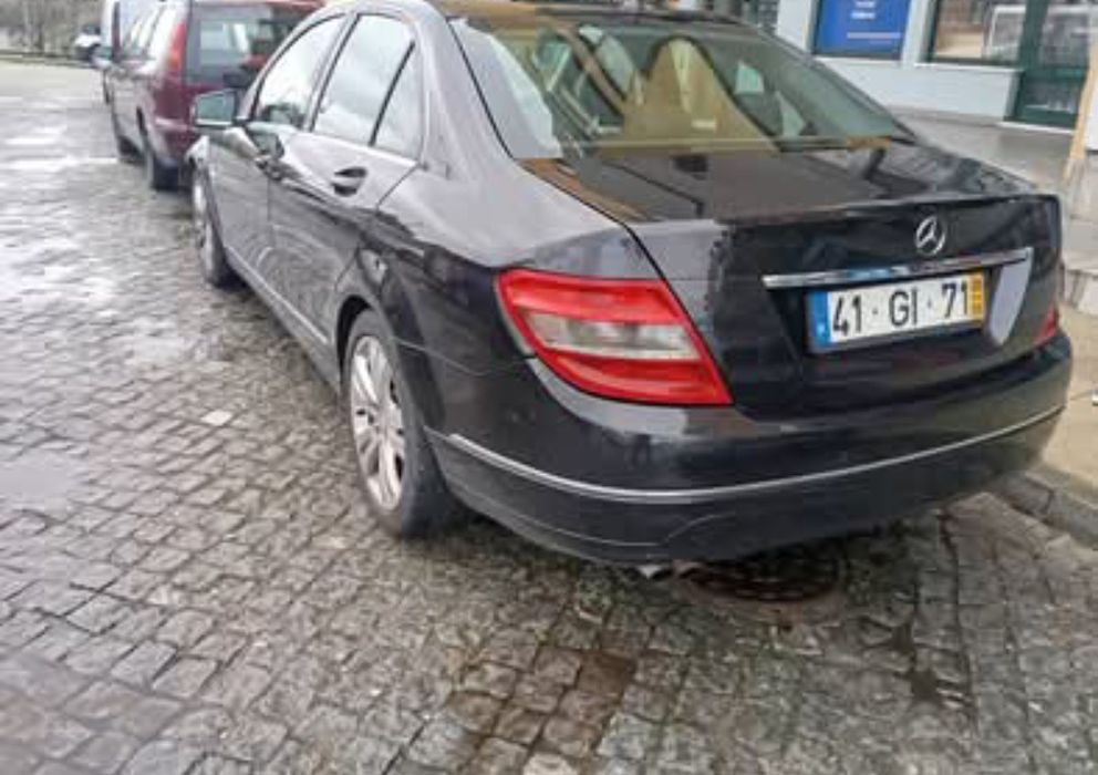 Mercedes-Benz C180 Kompressor 2008 W204 c/ GPL 4ª Geração – Super Económico
