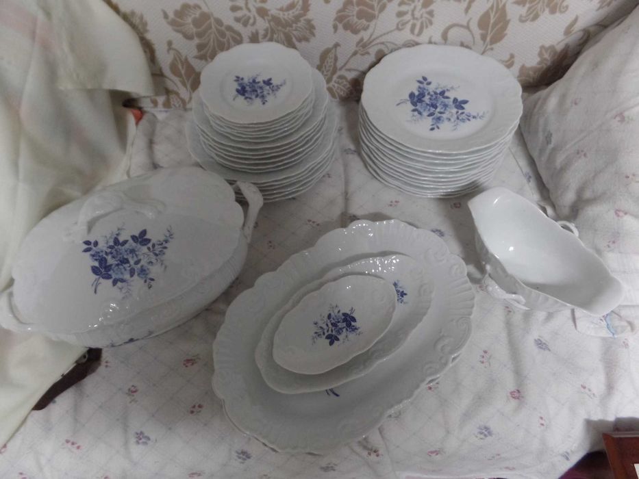 Serviço 36 Peças da Vista Alegre (1599A)