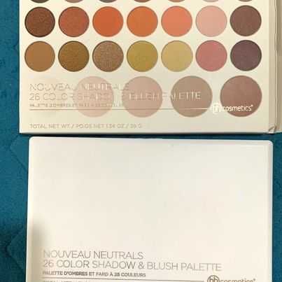 BH Cosméticos Nouveau neutros 26 Cores Sombra & Blush Paleta