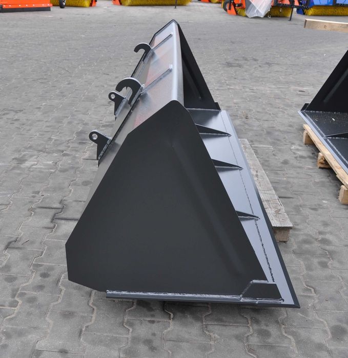 Łyżka Karbowana Szufla 1,8m METAL-TECHNIK euro-ramka