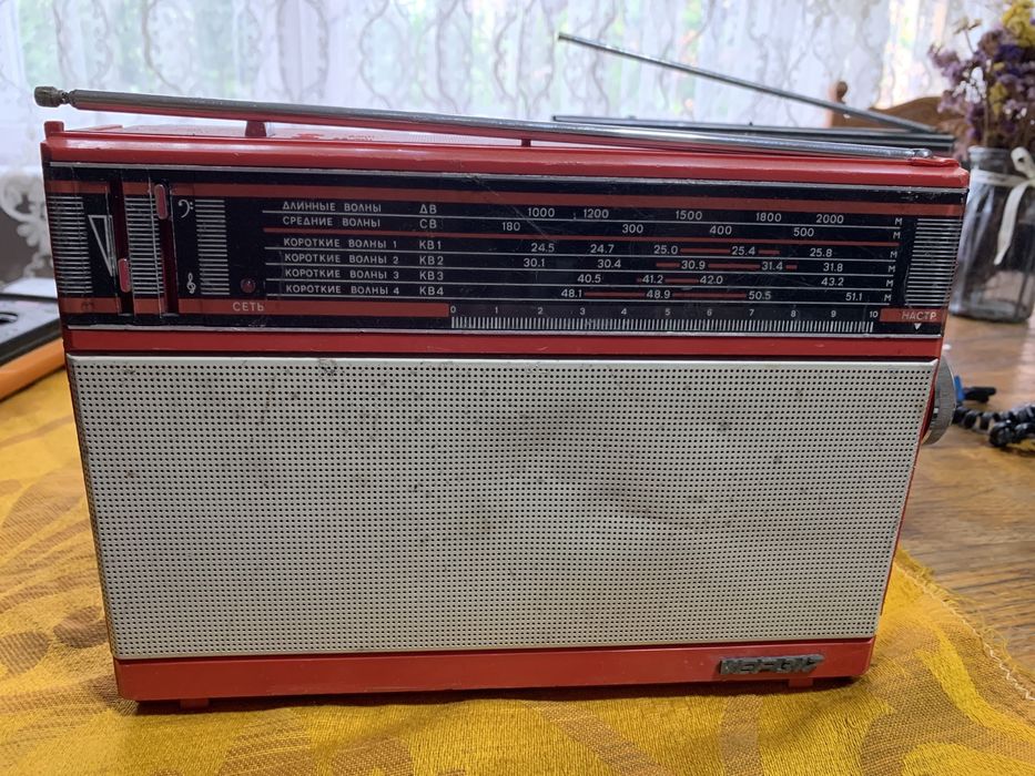 радіоприймач радиоприемник