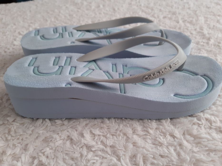 Klapki damskie Calvin Klain 38