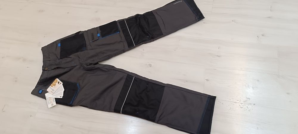 Spodnie robocze, wytrzymałe LH-FMNW-T rozmiar L



Spodnie do pasa ide