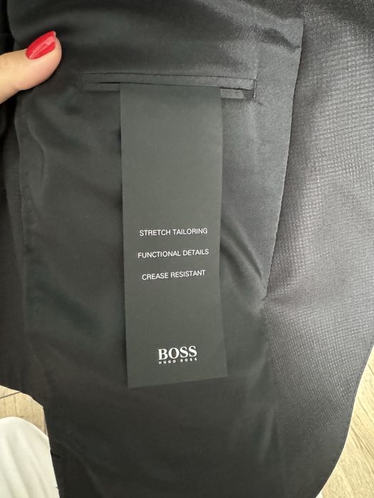 NOWY garnitur męski Hugo Boss - Original  Rozmiar M