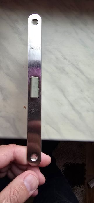 Продам врезные дверные замки